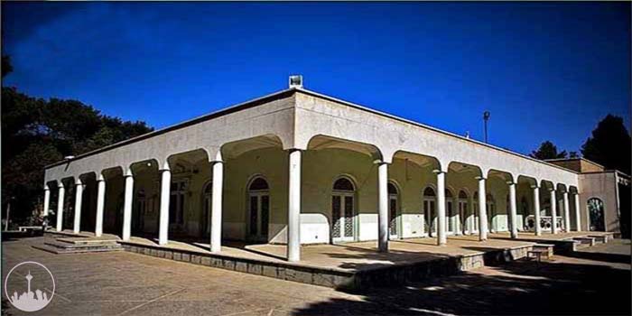 Qasr-e-Ayeneh (Mirror Palace) Museum,iran tourism