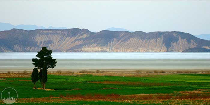  Tashak and Bakhtegan Lake,iran tourism