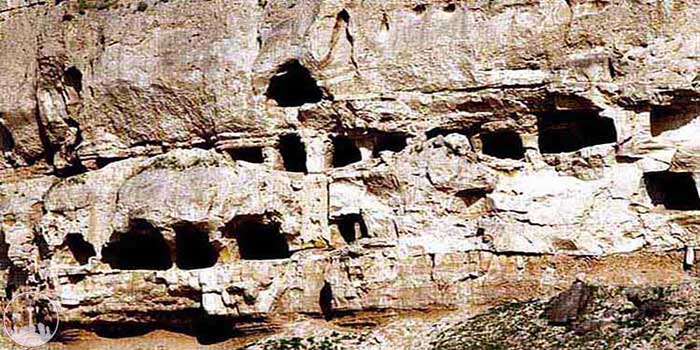  Chehel Khaneh Historical Caves,iran tourism