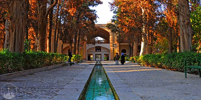  Fin Historical Edifice and Garden,iran tourism