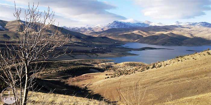  Qeshlaq Dam (Vahdat Dam) Lake,iran tourism